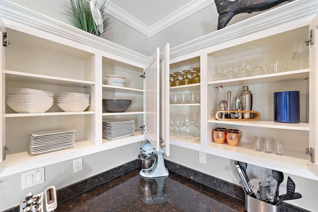 Super organized and displayed.