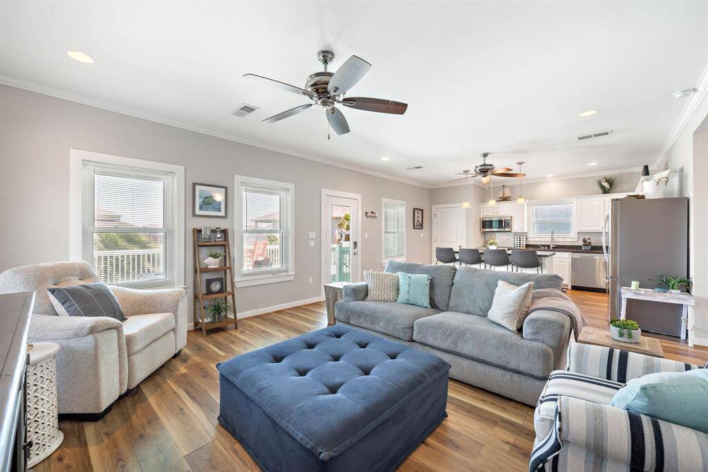 Lovely interior and easy care floors.