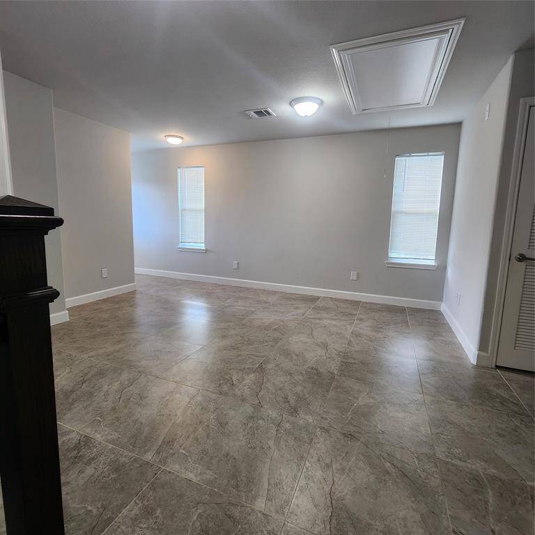 Second floor area can be used for office or gameroom