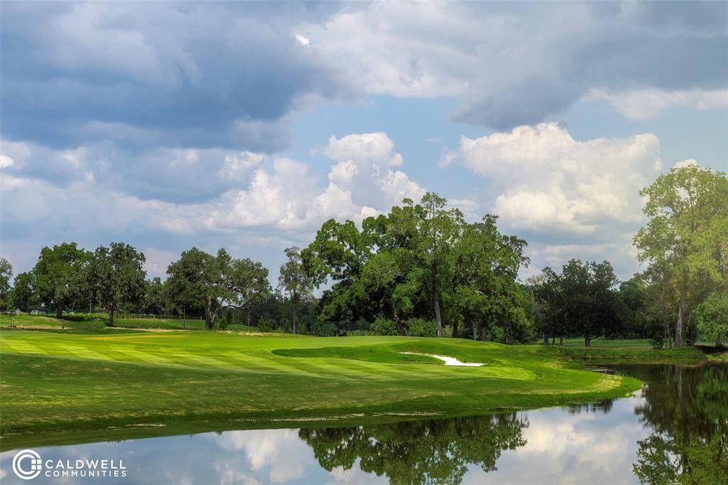 Chambers Creek provides top notch amenities for a fantastic lifestyle