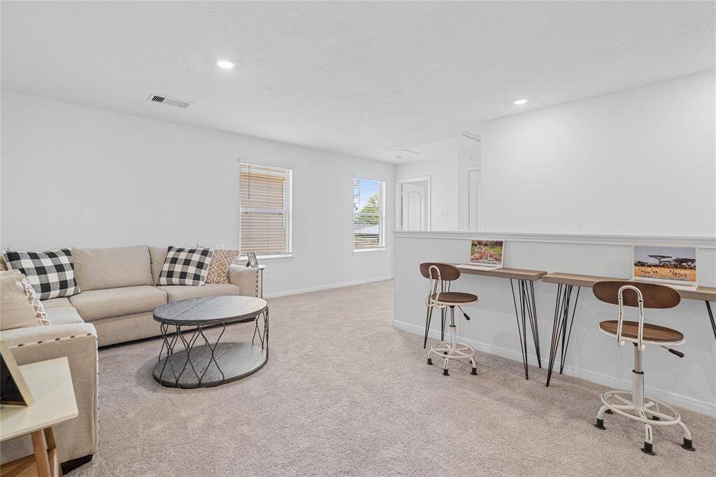 Another view of this spacious loft!
