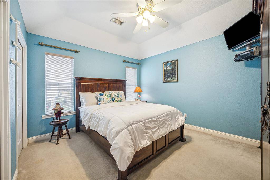 Freshly painted primary suite 10-2024