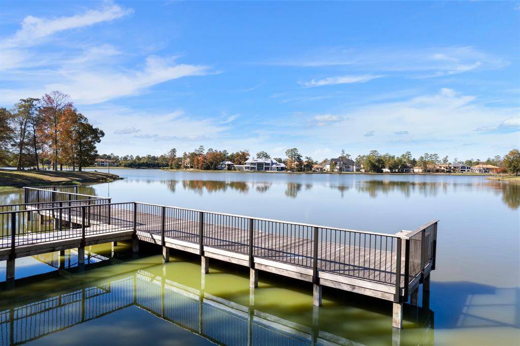 Exceptional views ... Walking trails throughout the community will lead you to several parks and to four large lakes for fishing from the shore or from a canoe or paddleboat. The local fire station is just across the lake!