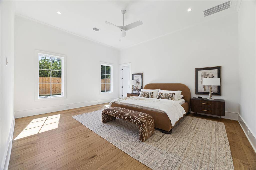 Guest suite with ensuite bath located on the first floor