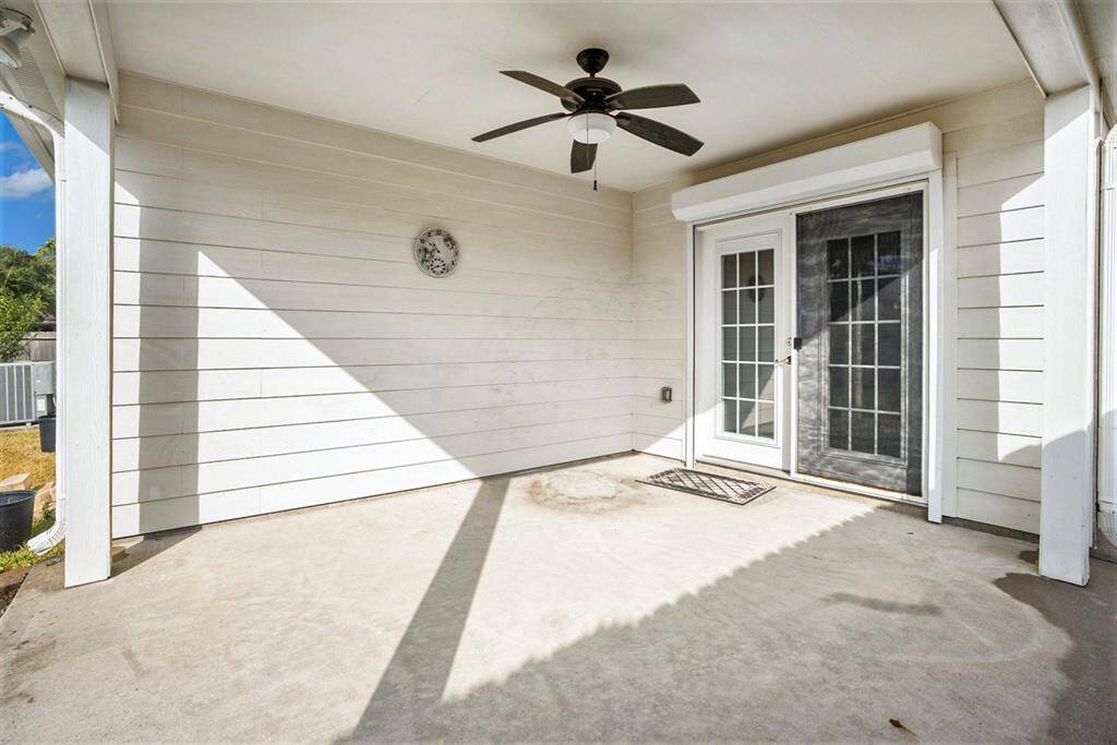 Laundry/Utility room in house
