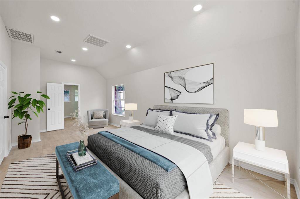 Don't miss the opportunity to make this exquisite space your own and enjoy a lifestyle of unparalleled elegance and relaxation.