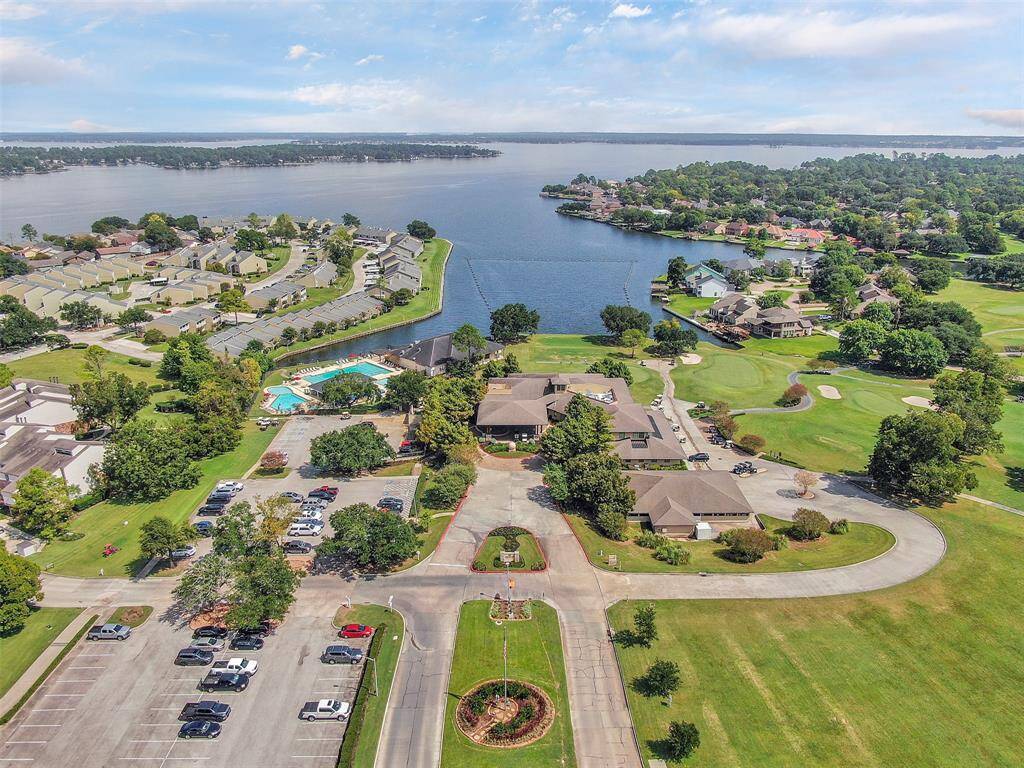Look at this spectacular view of the April Sound Country Club facing Lake Conroe!