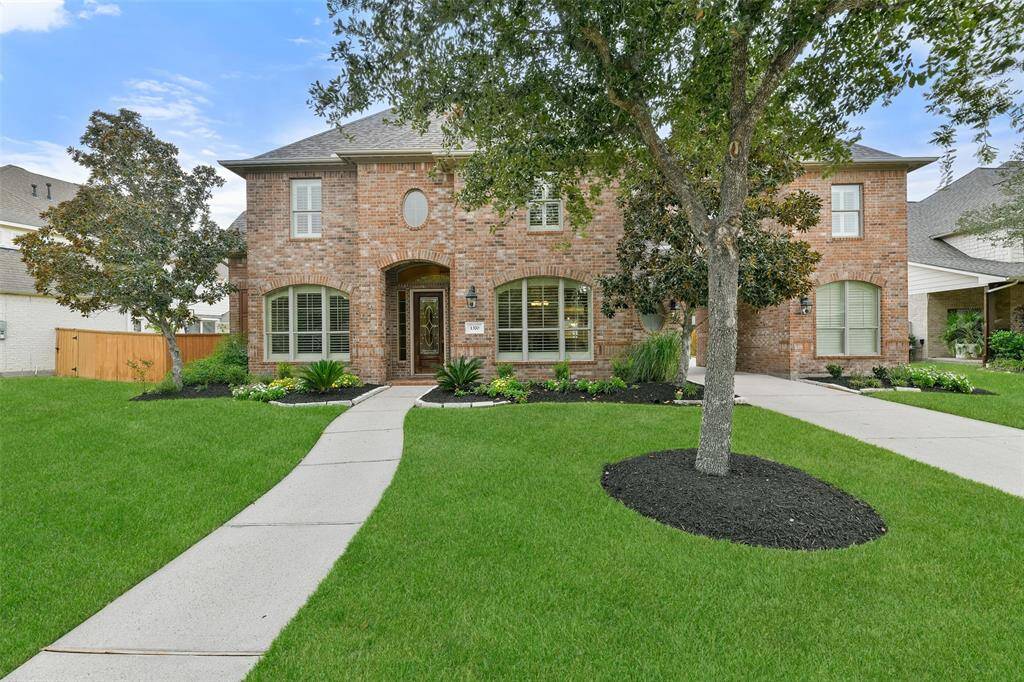 Welcome to 1370 Porta Rosa Lane! This impressive 2-story 4 bedroom home offers 4,154 square feet of beautifully appointed living space and a fabulous backyard paradise, all situated in the master-planned Tuscan Lakes community in League City.