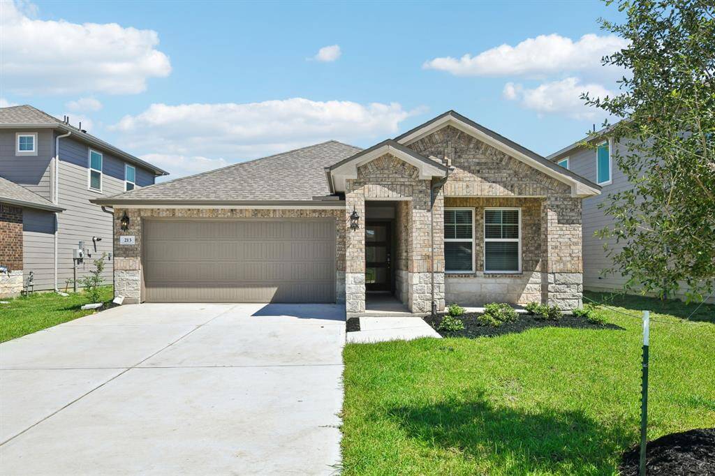 Photo is not of the actual home but is an inspirational photo of builder’s model home and may depict options, furnishings, and/or decorator features that are not included.