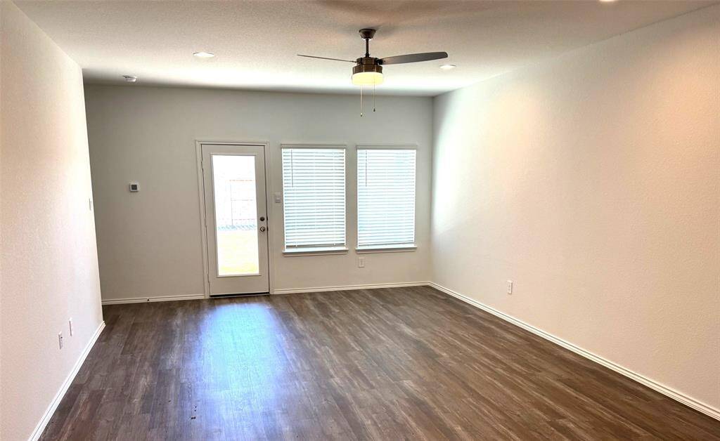 Open Living Spaces!