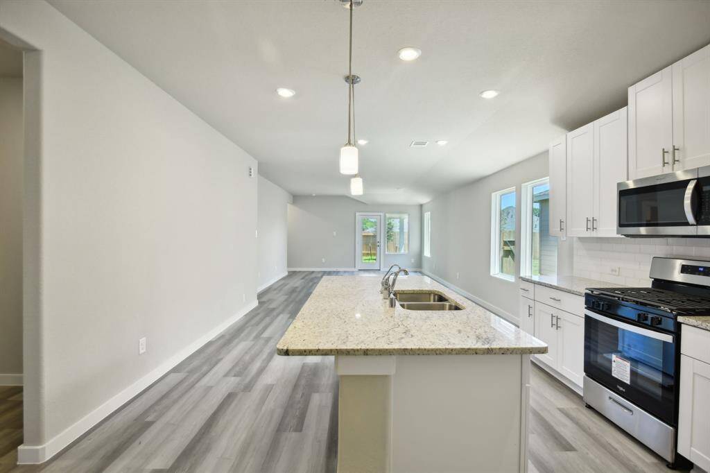 Photo is not of the actual home but is an inspirational photo of builder’s model home and may depict options, furnishings, and/or decorator features that are not included.