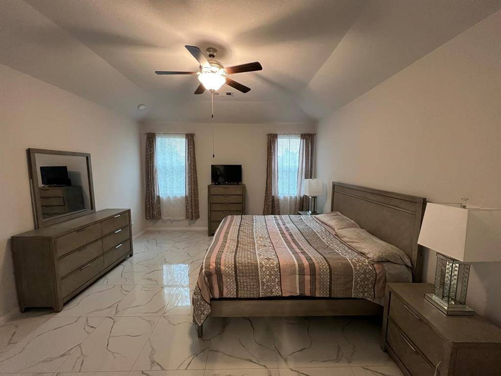 Primary room