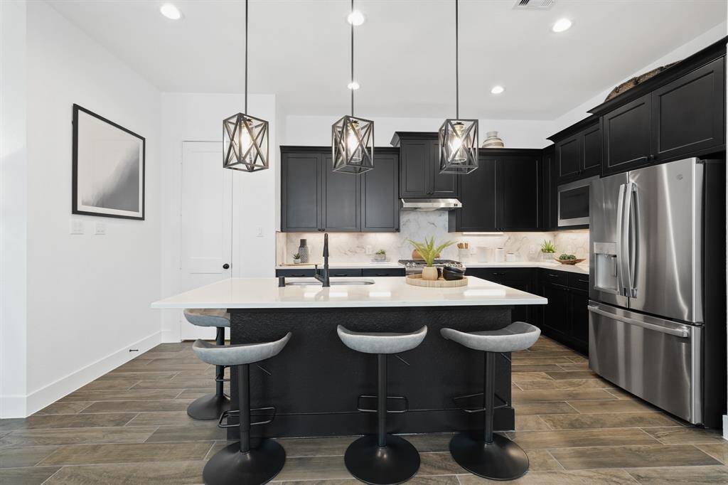 Photos are REPRESENTATIVE of the home /floor plan and are NOT of the actual home.  Selections, features, and room options may vary.  For more info., contact Chesmar Homes.