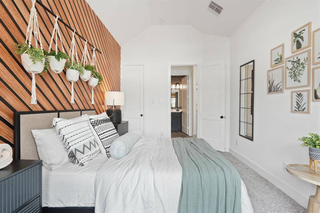 Photos are REPRESENTATIVE of the home /floor plan and are NOT of the actual home.  Selections, features, and room options may vary.  For more info., contact Chesmar Homes.