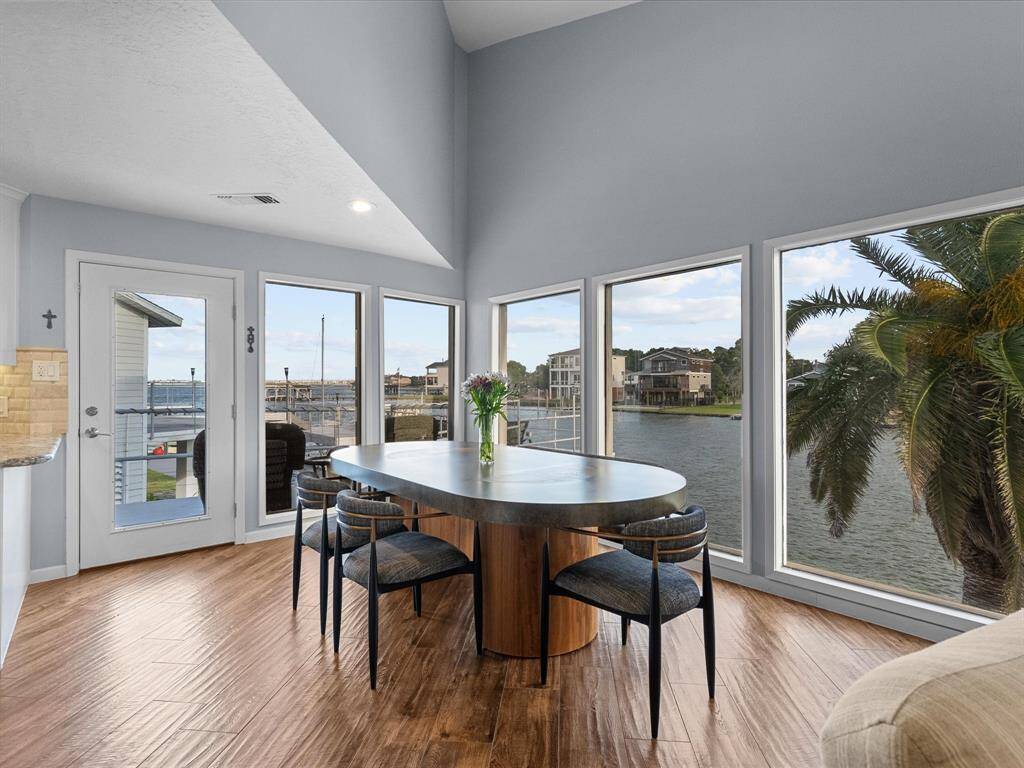 Windows that Bring the Outdoors, Indoors. Greet the Morning with a View that Cannot be put into Words!