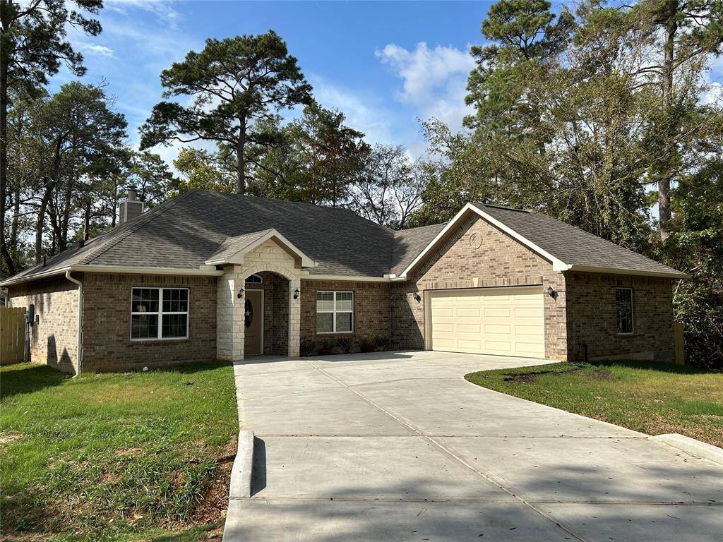 Here it is! You’re brand new home located at 580 Woodstock Ln in the beautiful community of River Plantation!