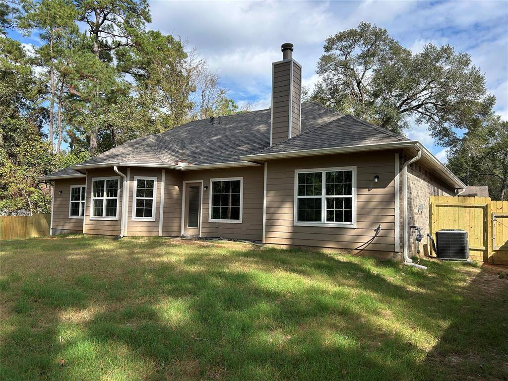 The back view of this beautiful home!