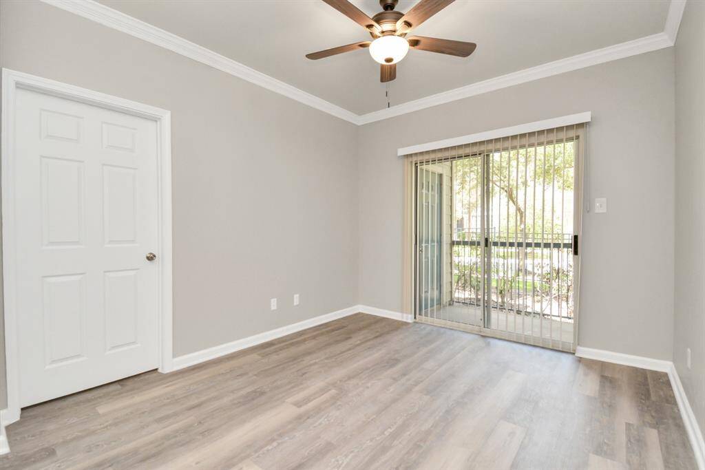 Photos displayed may be of similar apartments or floor plans featuring the same finishes.