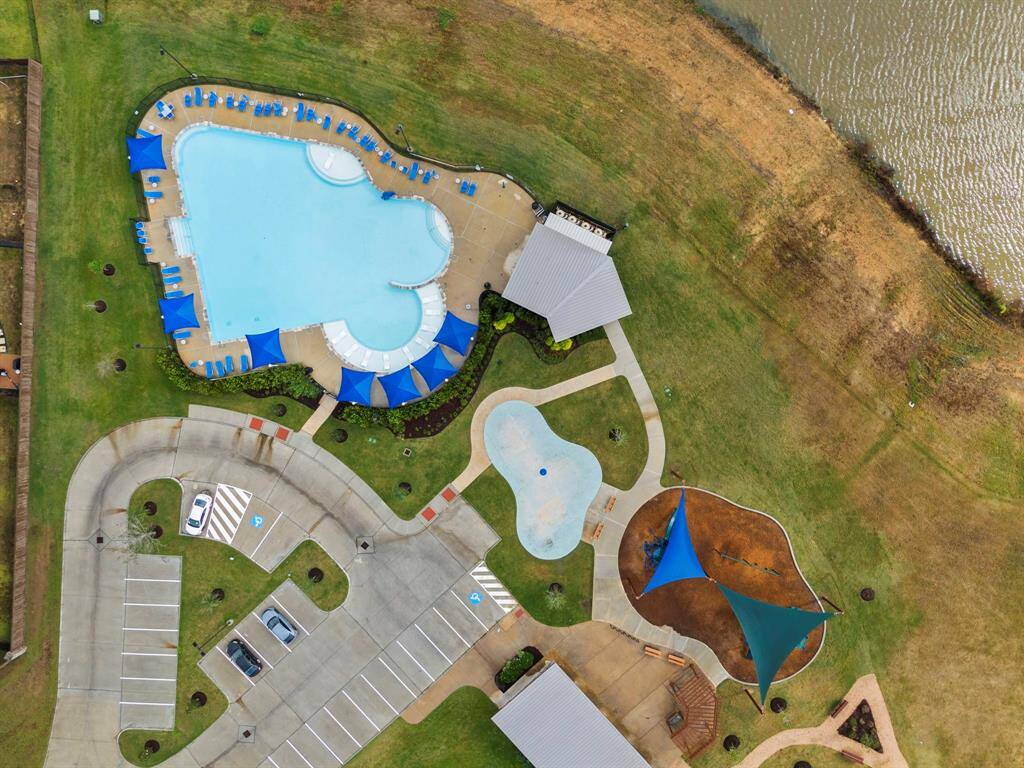 Here’s an aerial view of the neighborhood pool area, perfect for relaxing and enjoying the outdoors.