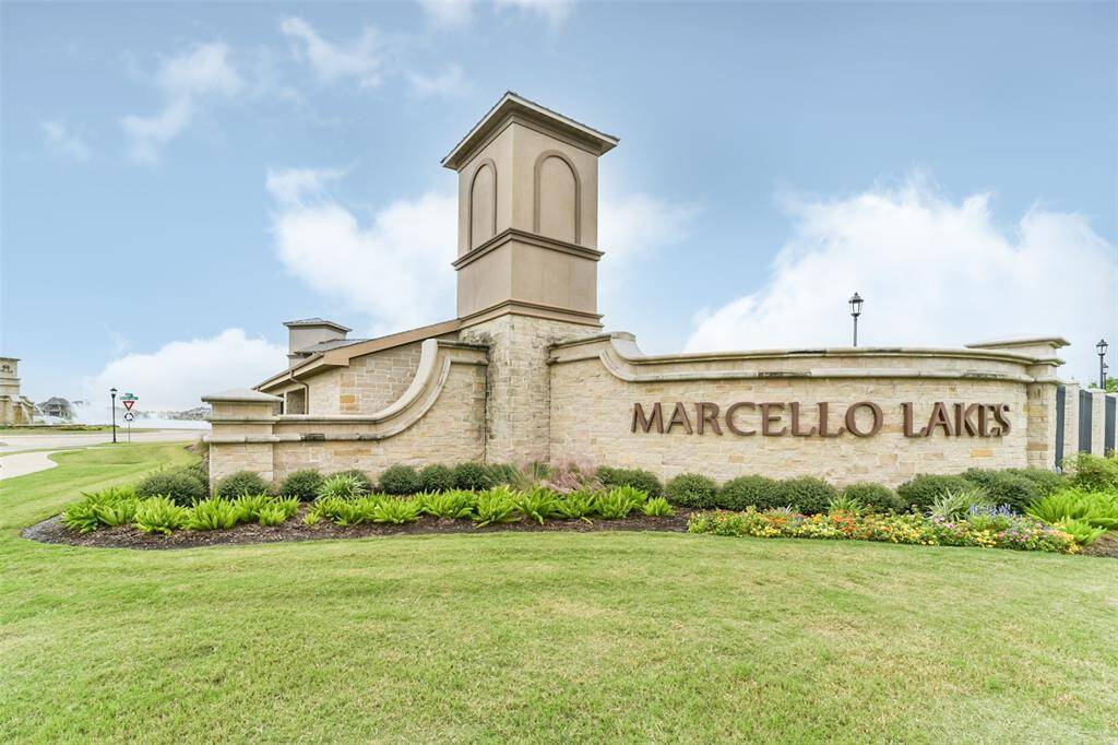 From day one, the community focus was to foster social connections among residents with neighborhood events, fitness activities, and kid-friendly goings-on. That’s what life at Marcello Lakes is all about.