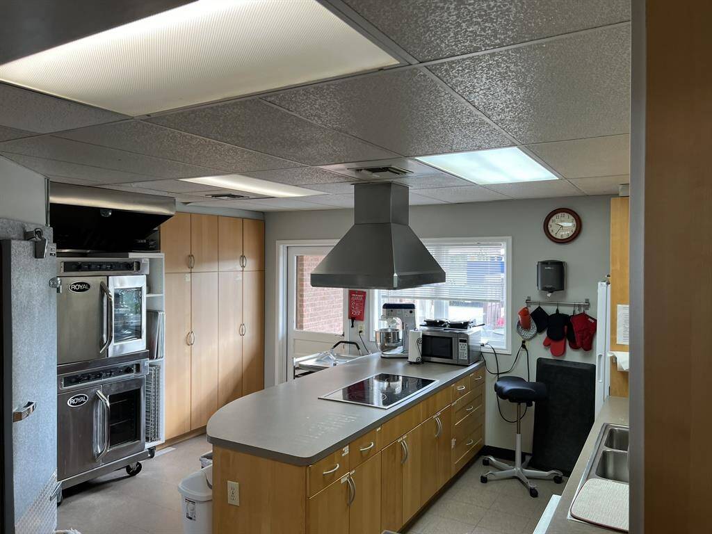 Commercial Kitchen