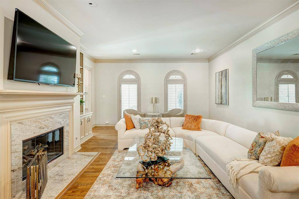 Family room off of kitchen.