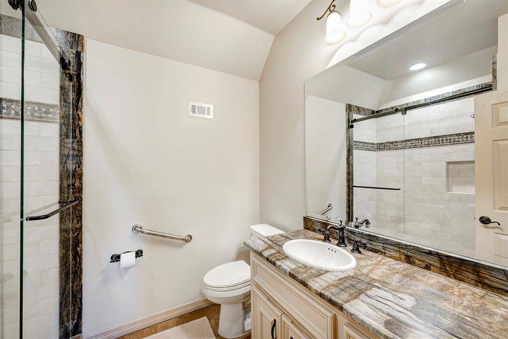 Private bathroom for 3rd floor.