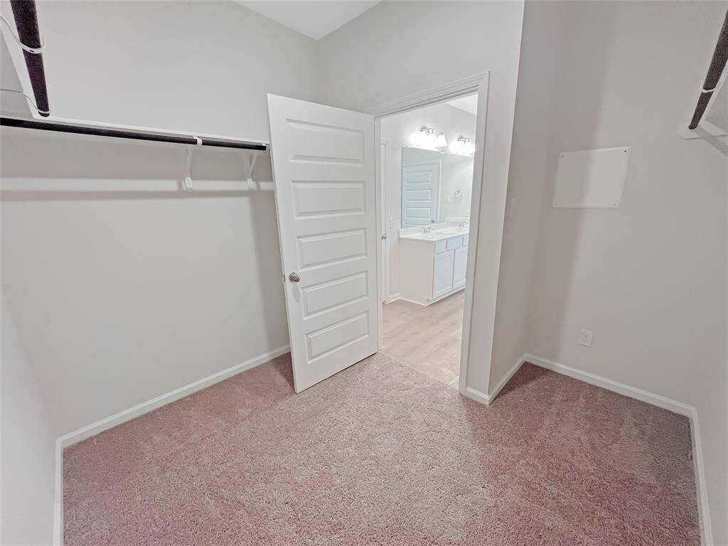The Waring III- Primary Closet
