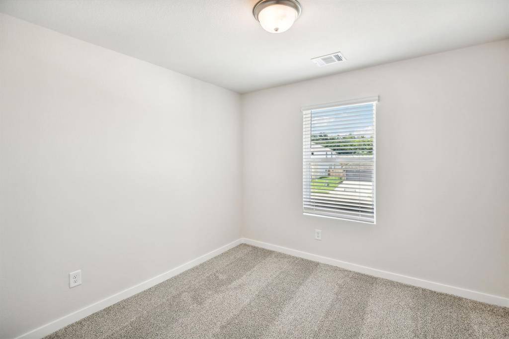 Photo is not of the actual home but is an inspirational photo of builder’s model home and may depict options, furnishings, and/or decorator features that are not included.
