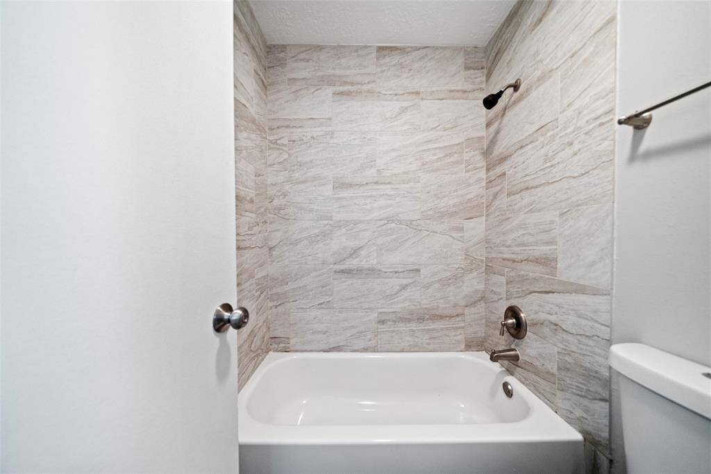 Primary bath.