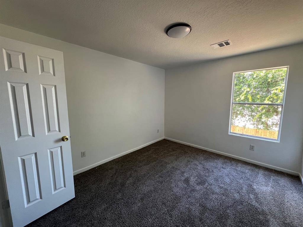 1934 Tomlinson Trail Drive, Houston, Texas, 77067-3925 Harris County