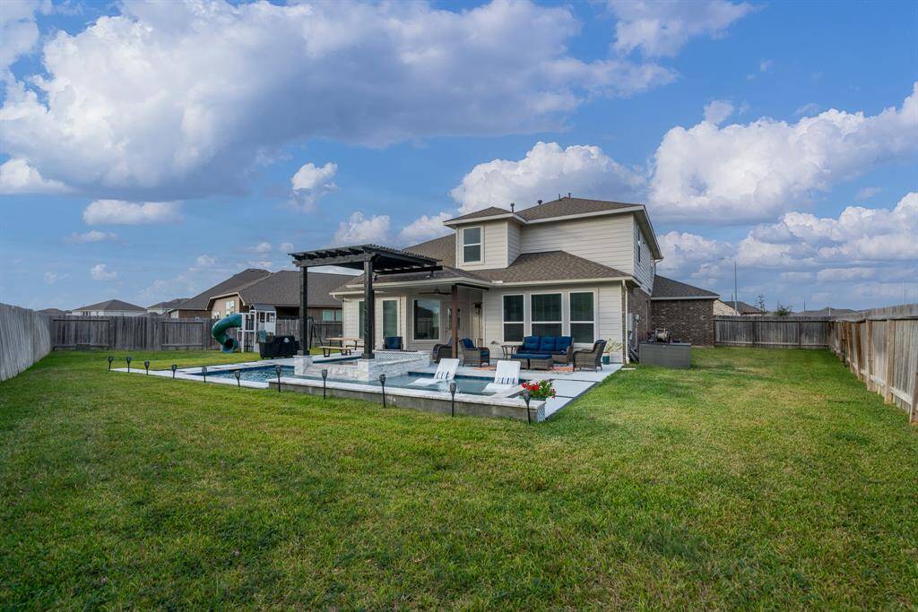 As you can see, there's plenty of additional space in this oversized lot to toss a football or let your pets run and play! With a yard this size, the possibilities are endless!