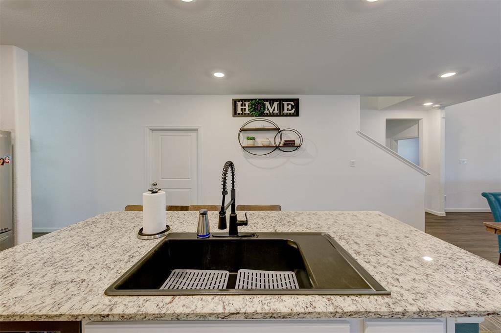 Large Kitchen Sink