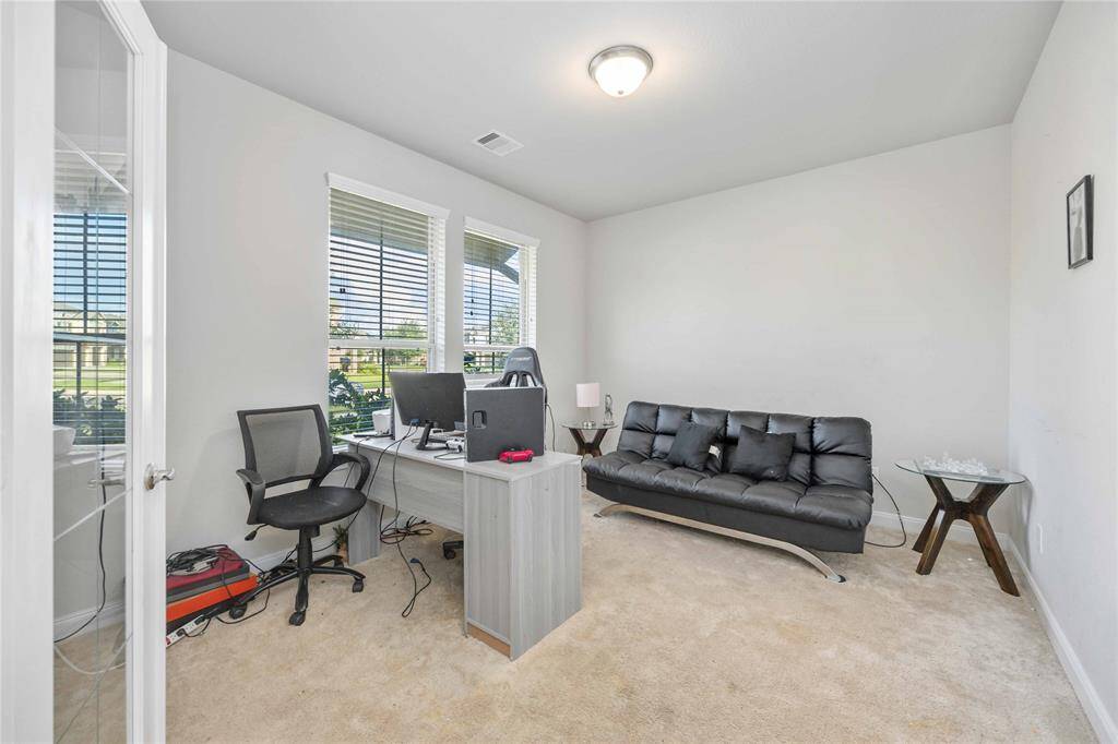 Office/flex space