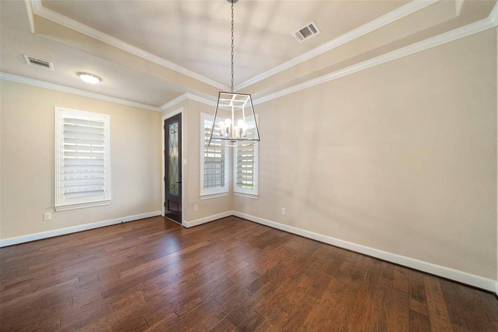 Huge, open floor plan is perfect for entertaining!