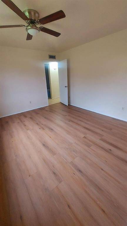 Primary Bedroom Closet