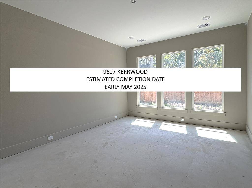 Example Photo of Builders previously built home.