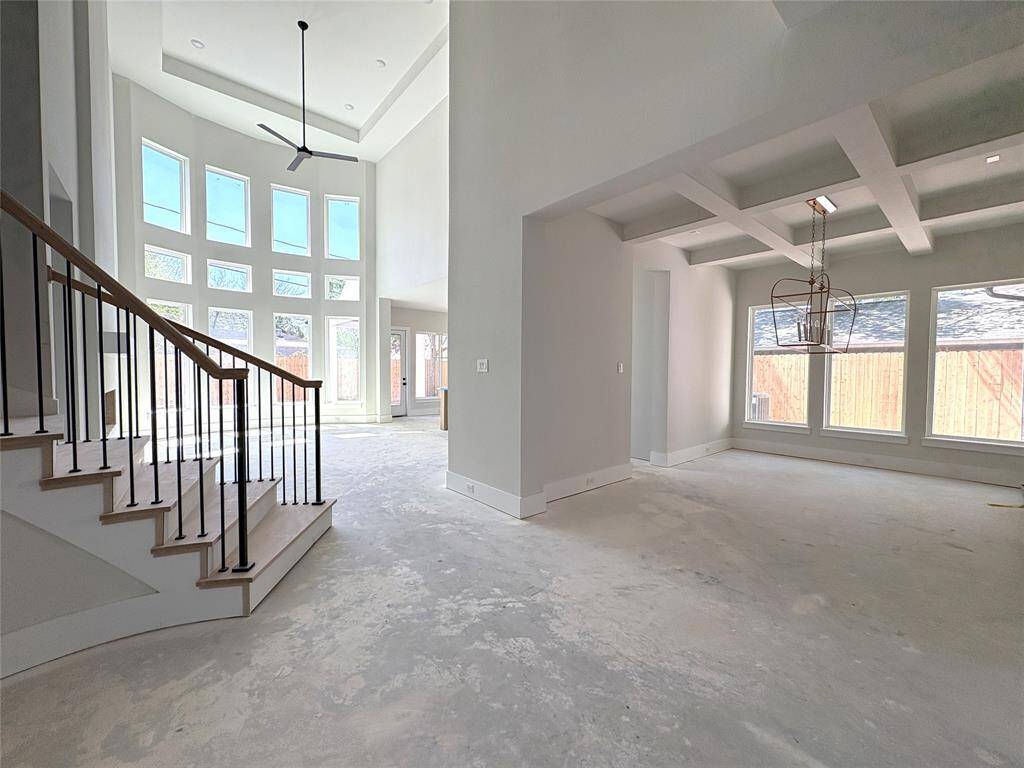 Example Photo of Builders previously built home.