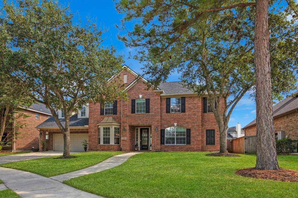 Welcome! Great home in desired Cades Crossing of the Master Planned community of Eagle Springs
