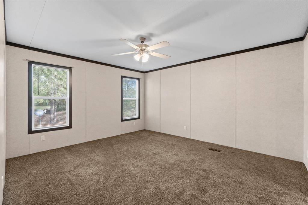 Large primary bedroom