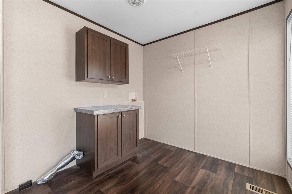 Large Utility Room