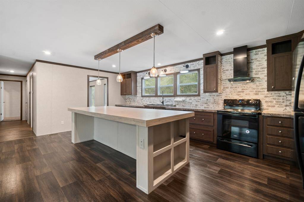 Use the island as your dining table.
