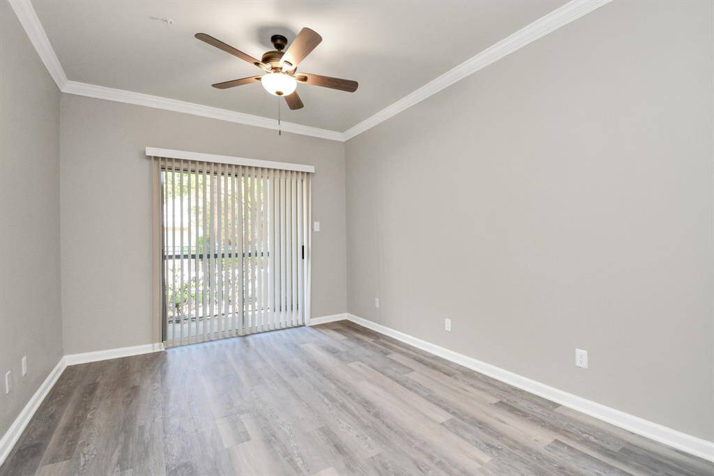 Photos displayed may be of similar apartments or floor plans featuring the same finishes.