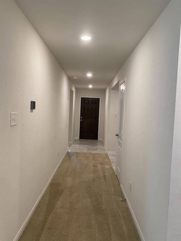 Foyer.