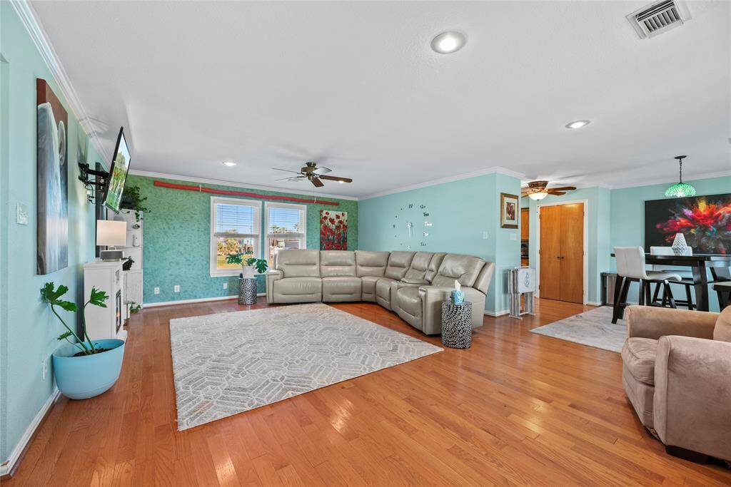Nice sized living room