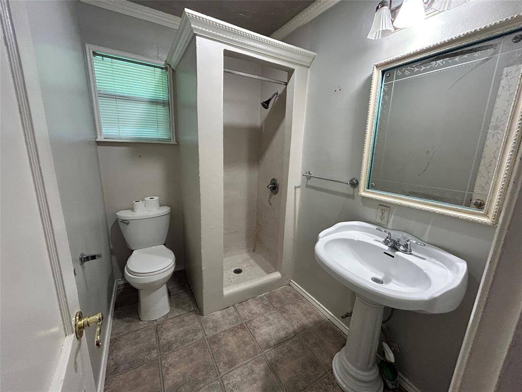 Bath-Apt.1