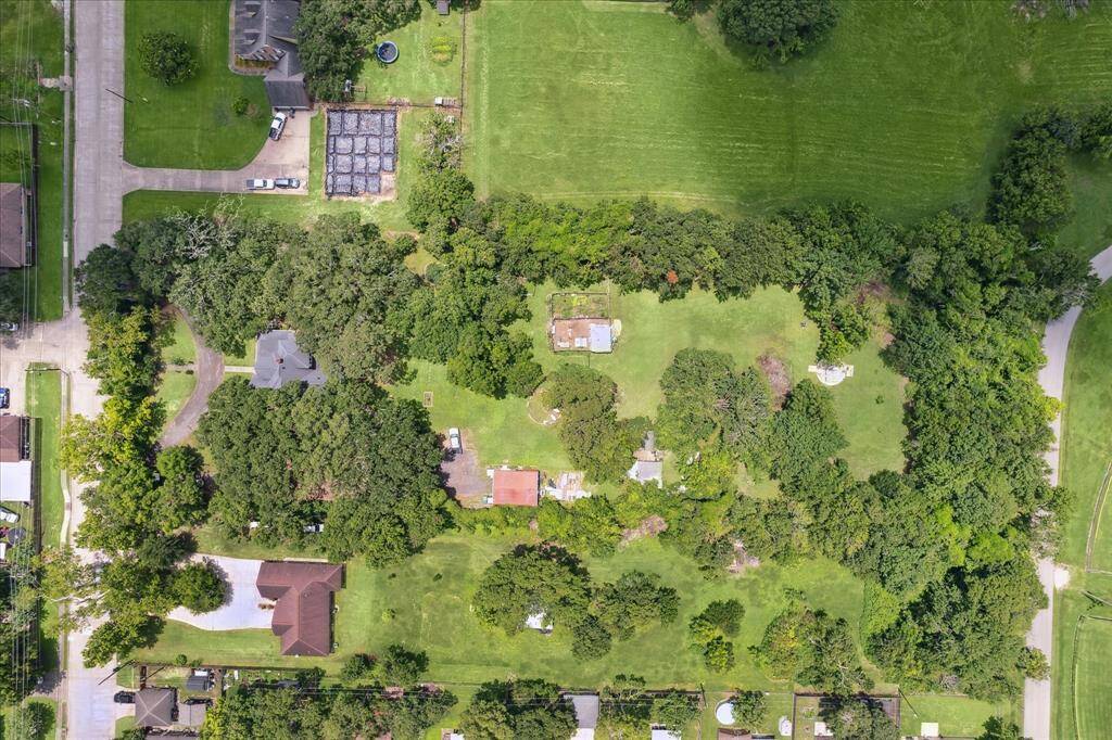AERIAL VIEW OF 2.79 ACRES.