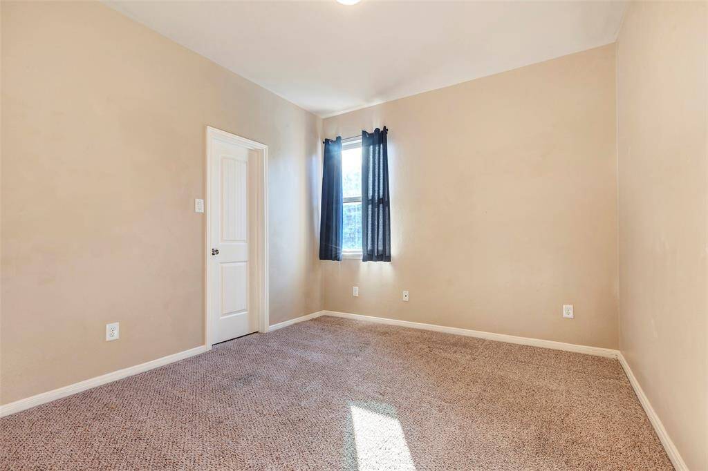 Good space and ample closet space in this secondary.