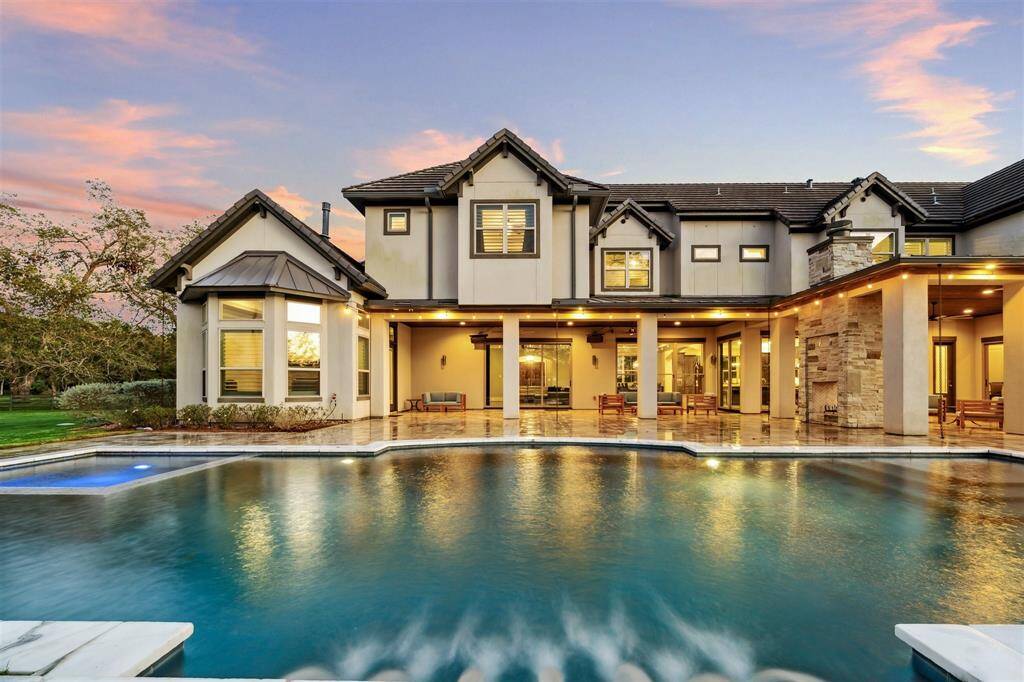 This home is perfect for those who appreciate luxury and comfort in a serene and private setting in Fulbrook Estates.