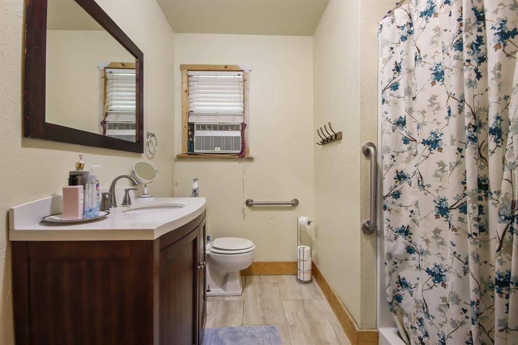 Another view of downstairs bathroom.
